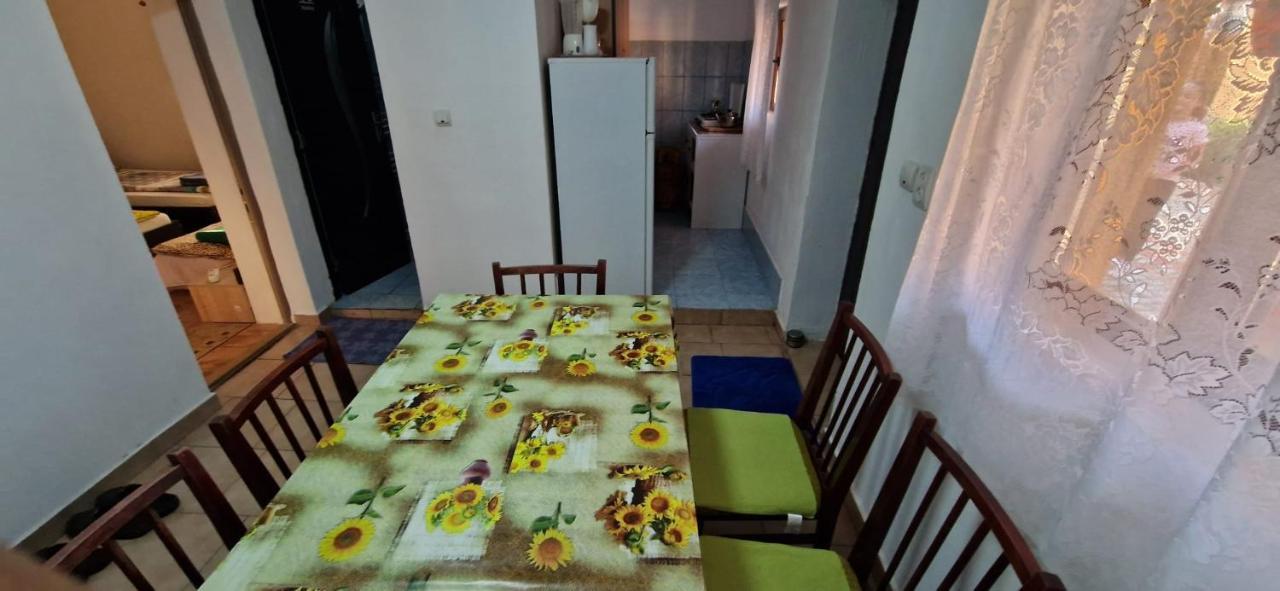 Pensiunea Casa Andreea Novaci-Străini Eksteriør bilde